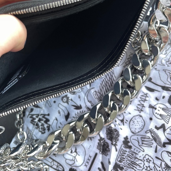 KARA black Starfruit Leather Chain Bag silver with dust bag shoulder bag - Picture 9 of 10